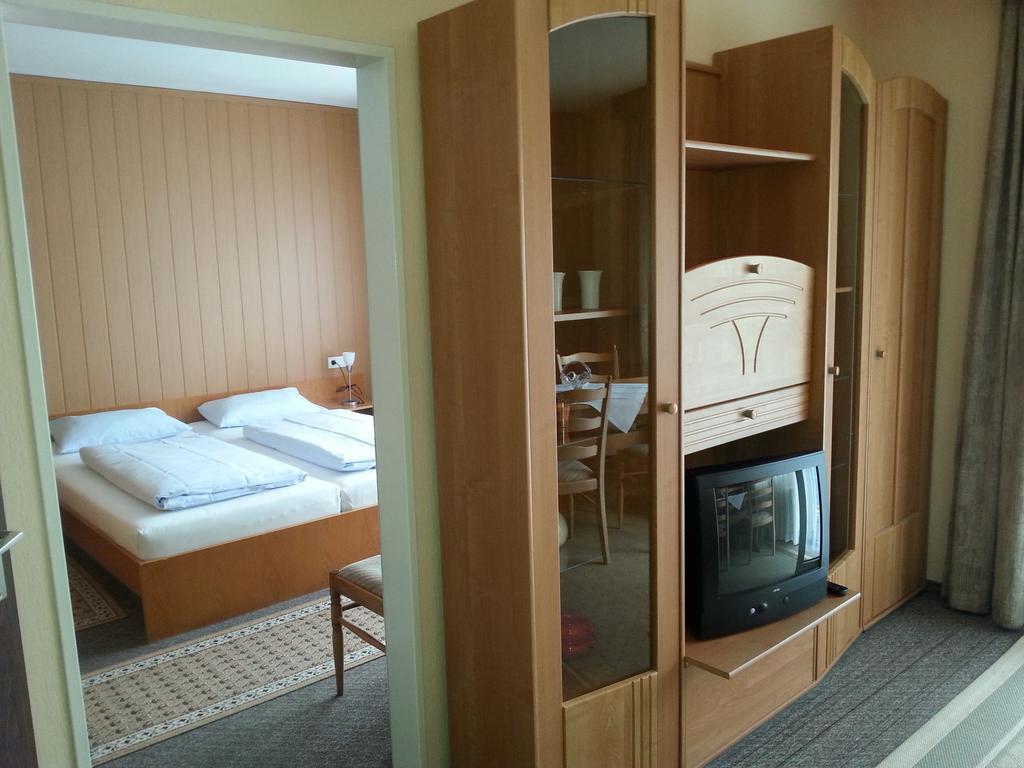 Hotel Park Eden Бад-Беллинген Экстерьер фото