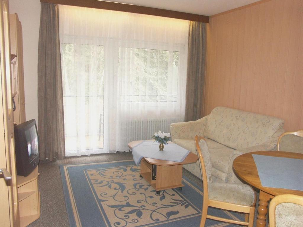 Hotel Park Eden Бад-Беллинген Номер фото